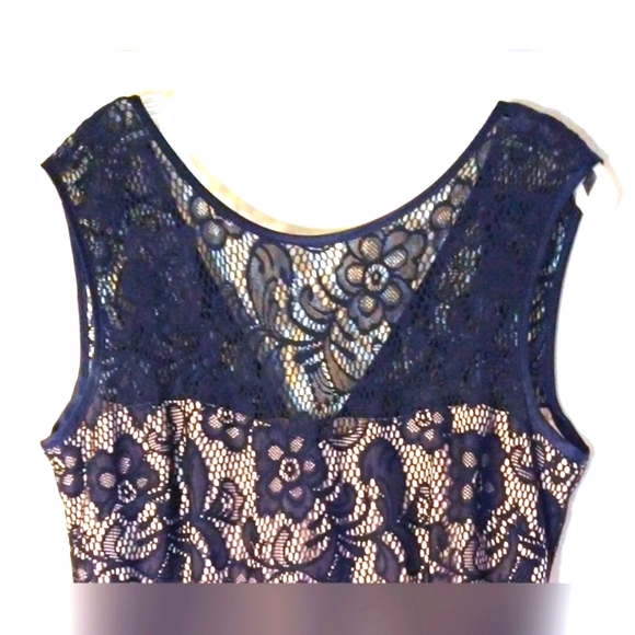 JADE WOMEN'S/MISSES SIZE LARGE DRESS DARK MIDNIGHT BLUE LACE TAN LINING NWOT - Picture 10 of 13